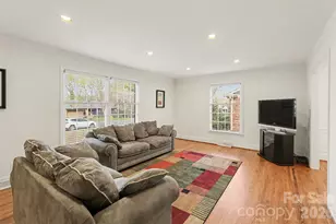 3101 Eastburn Rd, Charlotte, NC 28210 - Photo 3