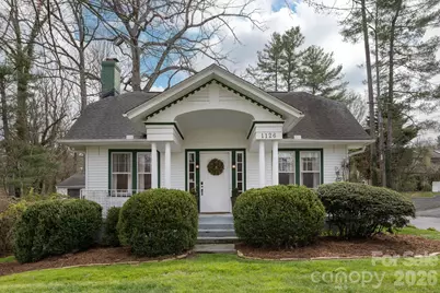 1126 4th Avenue W, Hendersonville, NC 28739 - Photo 1