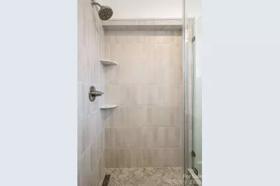 1126 4th Avenue W, Hendersonville, NC 28739 - Photo 23