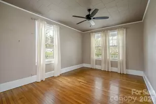 1126 4th Ave W, Hendersonville, NC 28739 - Photo 19