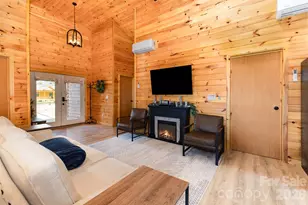 7025 Martin Ln, Morganton, NC 28655 - Photo 7