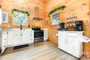 7025 Martin Ln, Morganton, NC 28655 - Photo 13