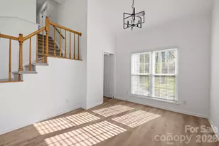 8512 Egerton Dr, Charlotte, NC 28277 - Photo 9