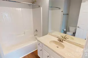 5532 Werburgh St, Charlotte, NC 28209 - Photo 13