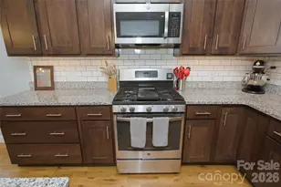 57 Alabama Ave, Asheville, NC 28806 - Photo 17