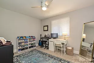 201 N Dotger Ave, Charlotte, NC 28207 - Photo 11