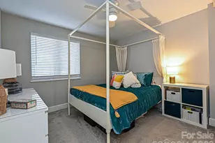 201 N Dotger Ave, Charlotte, NC 28207 - Photo 9