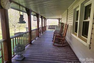 1025 Chandler Cove Rd, Marshall, NC 28753 - Photo 21