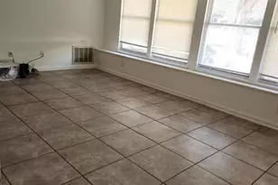 9531-D Shannon Green Dr, Charlotte, NC 28213 - Photo 3