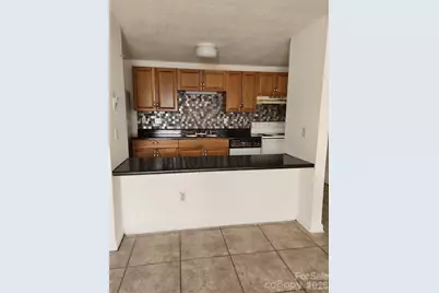 9531-D Shannon Green Drive, Charlotte, NC 28213 - Photo 5