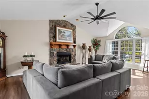 763 Country Club Ext, Wilkesboro, NC 28697 - Photo 13