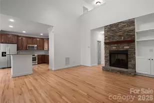 939 Linda Ln, Charlotte, NC 28211 - Photo 7