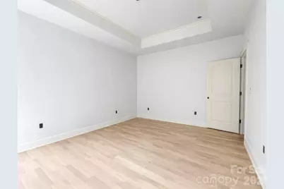 366 Mistletoe Trail, Hendersonville, NC 28791 - Photo 5