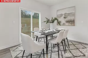 11515 Cardinal Crk Ave, Charlotte, NC 28215 - Photo 5