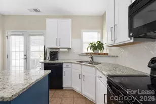 10563 Stoneacre Ct, Pineville, NC 28134 - Photo 9