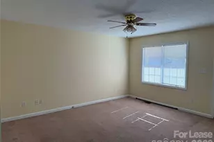 86 34th Ave NW, Hickory, NC 28601 - Photo 7