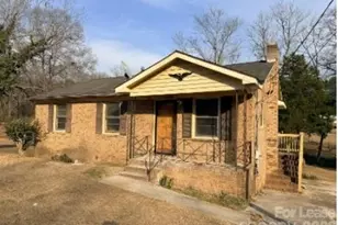 380 Willowoak Cir, Lancaster, SC 29720 - Photo 1