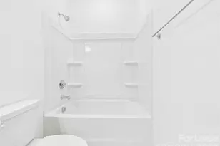 3013 Rexton Ln, Charlotte, NC 28262 - Photo 19