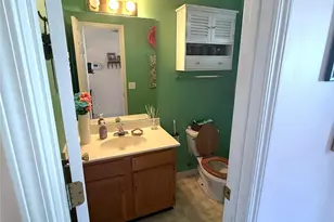 5965 Prescott Ct, Charlotte, NC 28269 - Photo 13