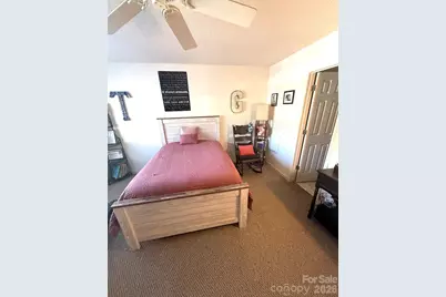 5965 Prescott Court, Charlotte, NC 28269 - Photo 9