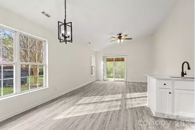 6123 McIntyre Ridge Drive, Charlotte, NC 28216 - Photo 7