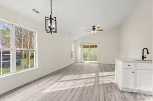 6123 McIntyre Ridge Dr, Charlotte, NC 28216 - Photo 7