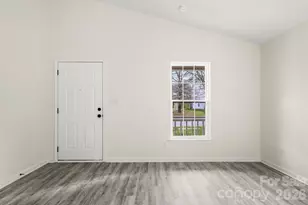 6123 McIntyre Ridge Dr, Charlotte, NC 28216 - Photo 3