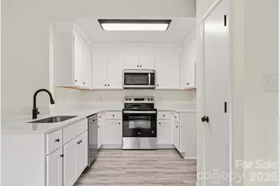 6123 McIntyre Ridge Drive, Charlotte, NC 28216 - Photo 11