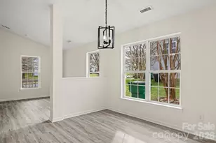 6123 McIntyre Ridge Dr, Charlotte, NC 28216 - Photo 13