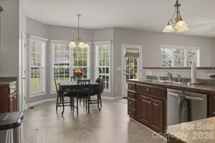 1505 Forest Pointe Ln, Gastonia, NC 28056 - Photo 7