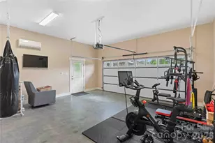 806 Blacksmith Run Dr, Hendersonville, NC 28792 - Photo 31