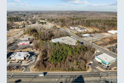 625 W Jake Alexander Boulevard, Salisbury, NC 28145 - Photo 5