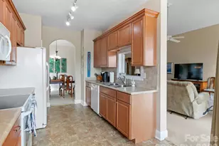 7 Eagle Creek Trail S, Flat Rock, NC 28731 - Photo 13