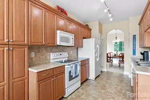 7 Eagle Creek Trail S, Flat Rock, NC 28731 - Photo 13