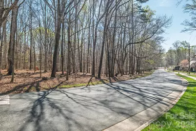 801 Reverdy Lane, Matthews, NC 28105 - Photo 5