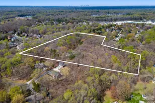 801 Reverdy Ln, Matthews, NC 28105 - Photo 9