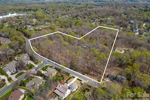 801 Reverdy Ln, Matthews, NC 28105 - Photo 3