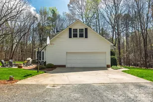 801 Reverdy Ln, Matthews, NC 28105 - Photo 19