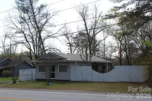 7282 Nc Hwy 108 Hwy E, Mill Spring, NC 28756 - Photo 3