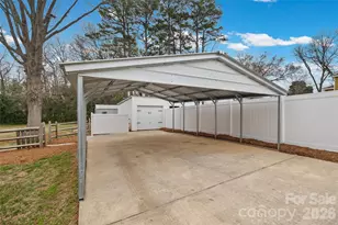 411 Williamson St, Fort Mill, SC 29715 - Photo 33