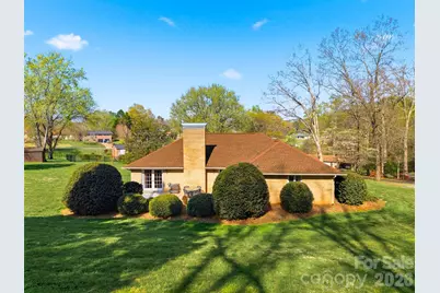 5523 Pine Lake Court, Hickory, NC 28601 - Photo 43