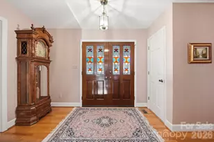 5523 Pine Lake Ct, Hickory, NC 28601 - Photo 7