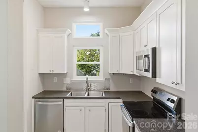 2917 Dellinger Drive, Charlotte, NC 28269 - Photo 13