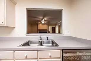 142 39th Ave Ct NW, Hickory, NC 28601 - Photo 15