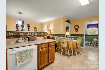 209 Holly Hills Drive, Forest City, NC 28043 - Photo 9