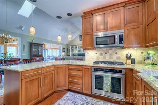 36 Timberidge Dr, Lake Wylie, SC 29710 - Photo 9