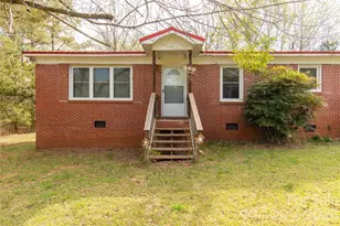 1724 Old Camden Monroe Hwy, Lancaster, SC 29720 - Photo 3