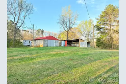 1724 Old Camden Monroe Highway, Lancaster, SC 29720 - Photo 13