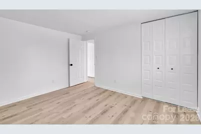 7404 Shadowlake Drive, Charlotte, NC 28226 - Photo 39