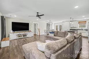 310 Old Hardin Rd, Dallas, NC 28034 - Photo 5